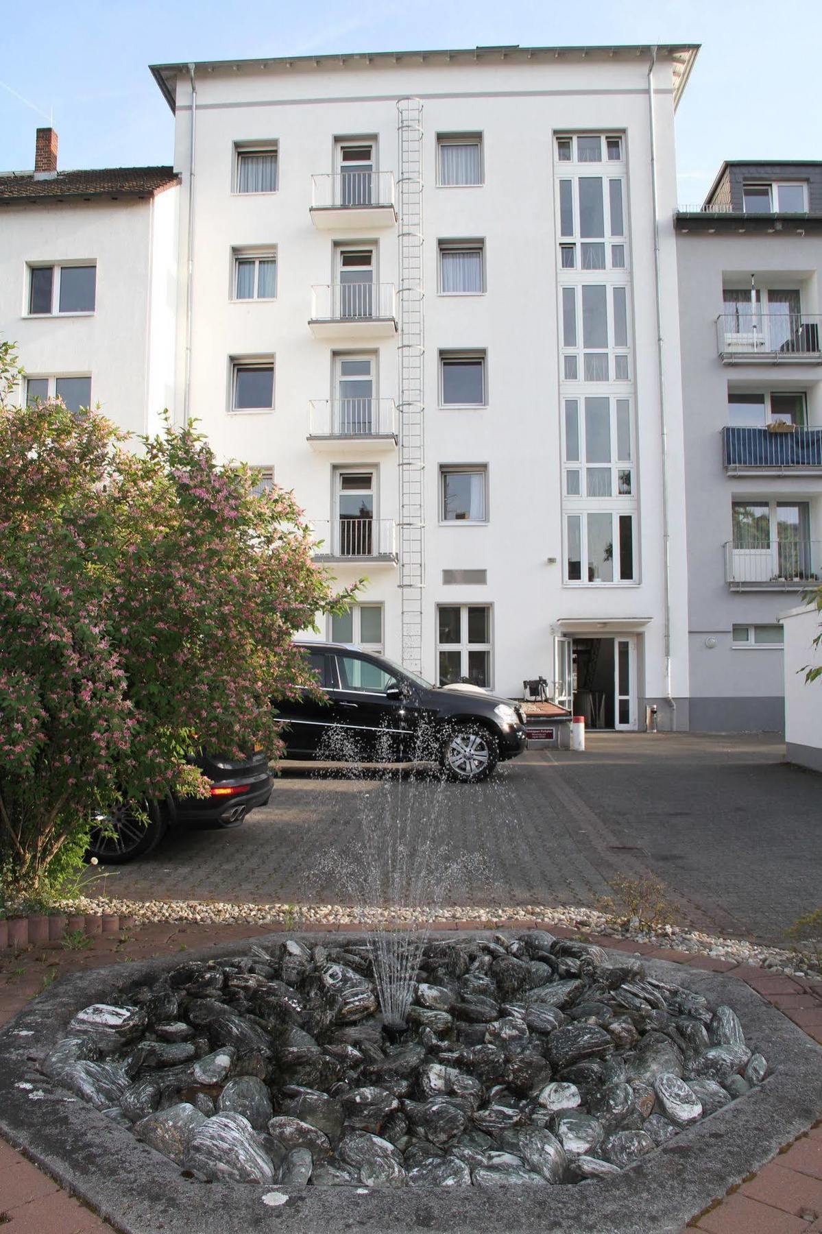 Hotel Niederrad - Self Check In Франкфурт-на-Майні Екстер'єр фото